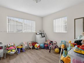 8500 SW 16th St, Miami FL 33155