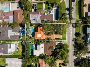 6121 La Gorce Dr, Miami Beach FL 33140
