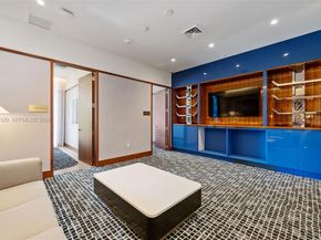 2678 Tigertail Ave 1705, Miami FL 33133