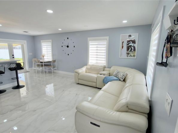 30605 SW 152nd Ct, Homestead FL 33033