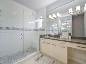 3318 Day Ave 7, Miami FL 33133