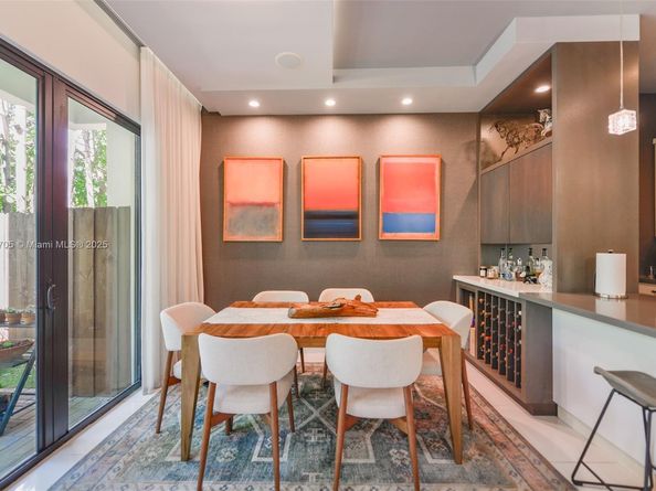 3318 Day Ave 7, Miami FL 33133