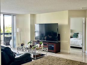 3530 Mystic Pointe Dr 408, Aventura FL 33180