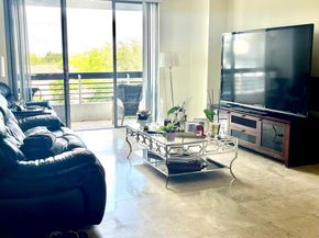 3530 Mystic Pointe Dr 408, Aventura FL 33180