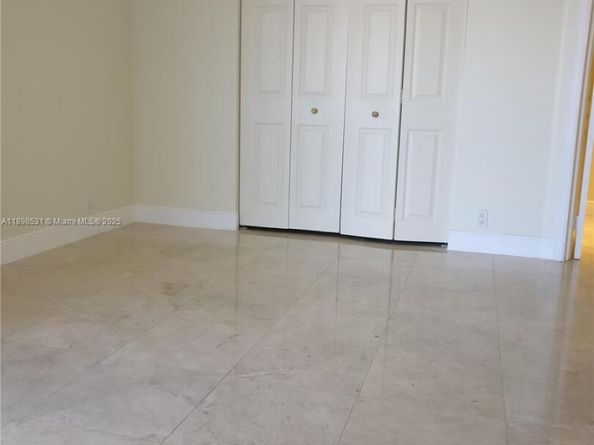 3530 Mystic Pointe Dr 408, Aventura FL 33180