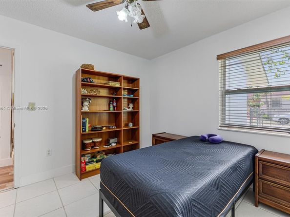97 NW 47th Ct, Miami FL 33126