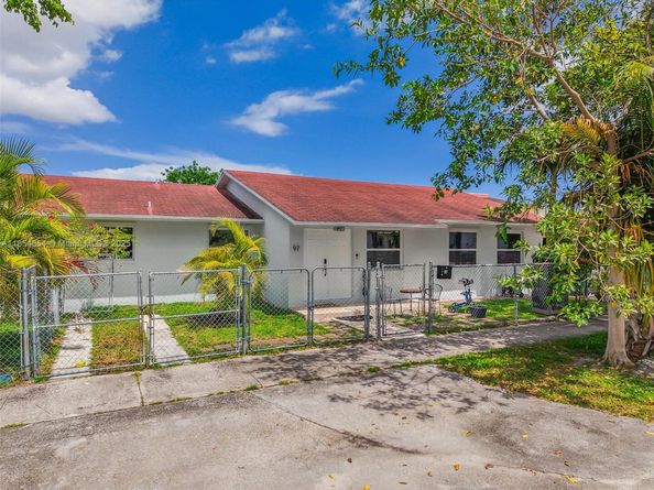 97 NW 47th Ct, Miami FL 33126