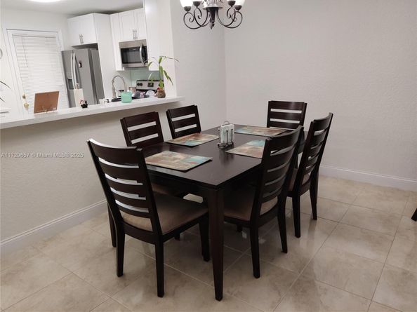 500 NE 12th Ave 102, Hallandale Beach FL 33009