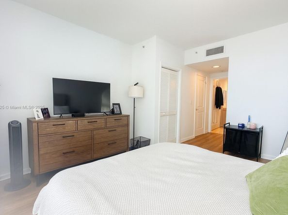 511 SE 5th Ave 1408, Fort Lauderdale FL 33301