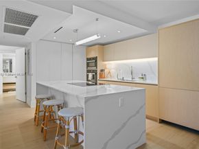 2301 Collins Ave 407, Miami Beach FL 33139