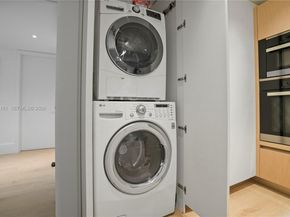 2301 Collins Ave 407, Miami Beach FL 33139