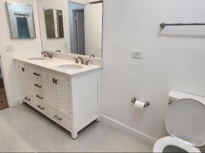 Undisclosed Address #A11860735, Coral Springs FL 33071