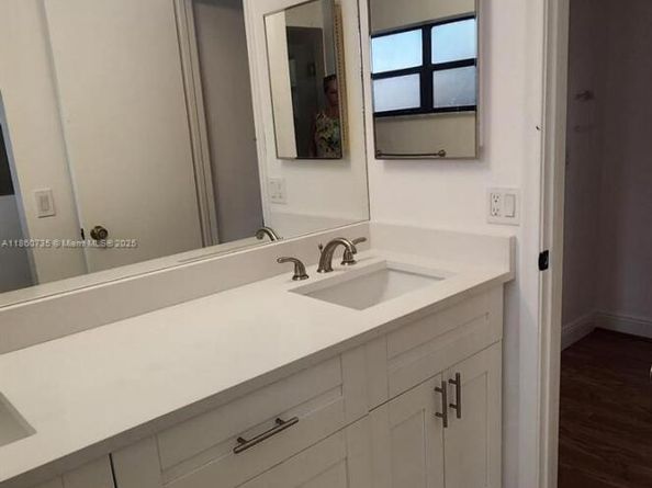 Undisclosed Address #A11860735, Coral Springs FL 33071