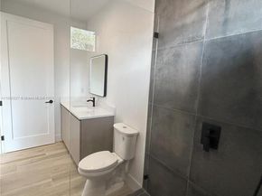 2254 Greene St, Hollywood FL 33020