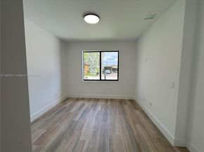 2254 Greene St, Hollywood FL 33020