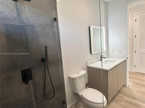 2254 Greene St, Hollywood FL 33020