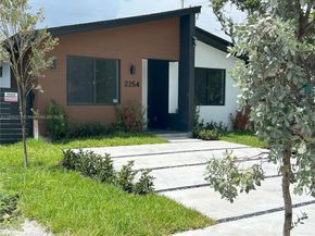2254 Greene St, Hollywood FL 33020