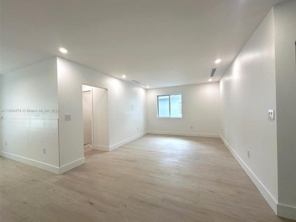 4430 SW 11th St, Miami FL 33134
