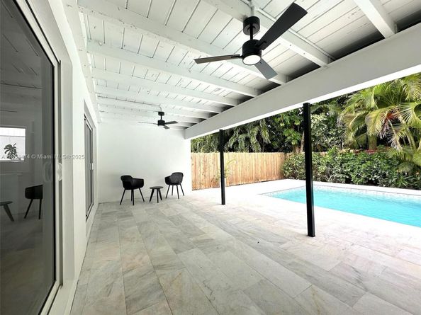 4430 SW 11th St, Miami FL 33134