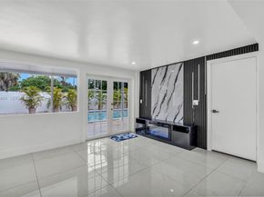 1055 NE 144th St, North Miami FL 33161