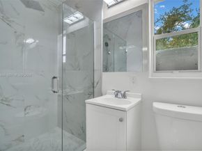 1055 NE 144th St, North Miami FL 33161