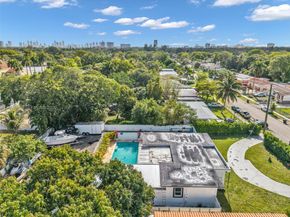 1055 NE 144th St, North Miami FL 33161