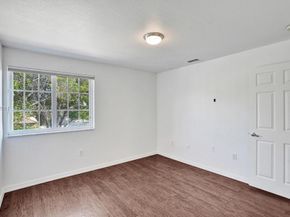 17026 NW 19th St, Pembroke Pines FL 33028