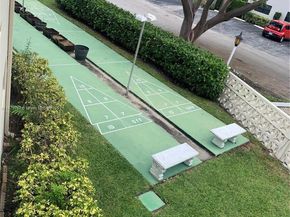 2111 NE 42nd Ct 103W, Lighthouse Point FL 33064