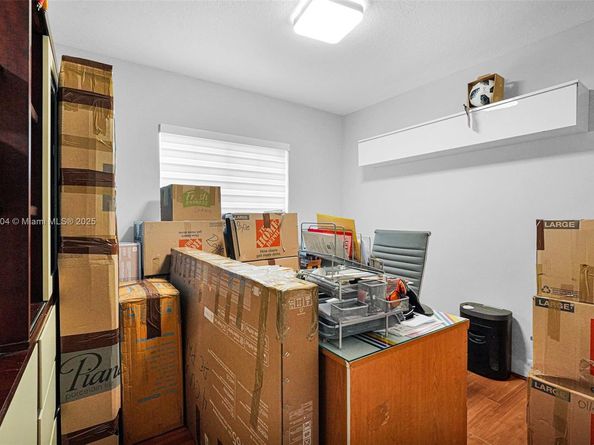 16255 SW 2nd Dr, Pembroke Pines FL 33027