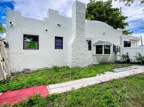 2516 Cleveland St, Hollywood FL 33020