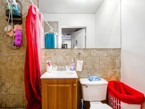 2516 Cleveland St, Hollywood FL 33020