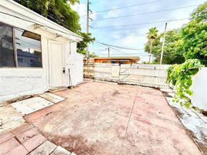 2516 Cleveland St, Hollywood FL 33020