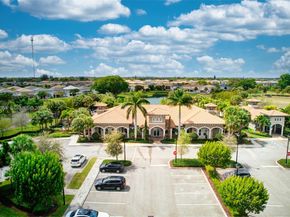 1575 Pongam Ter, Hollywood FL 33021