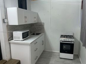 1971 W 2nd Ave, Hialeah FL 33010