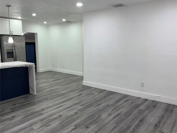 1971 W 2nd Ave, Hialeah FL 33010