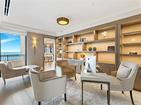 7085 Fisher Island Dr 7085, Miami Beach FL 33109