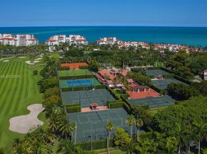 7085 Fisher Island Dr 7085, Miami Beach FL 33109