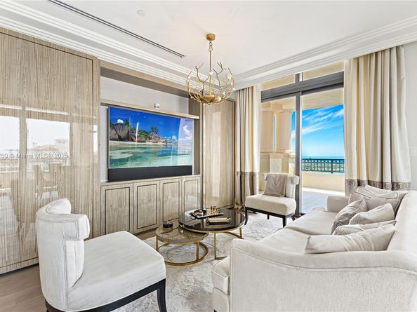 7085 Fisher Island Dr 7085, Miami Beach FL 33109