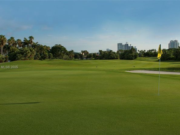 7085 Fisher Island Dr 7085, Miami Beach FL 33109