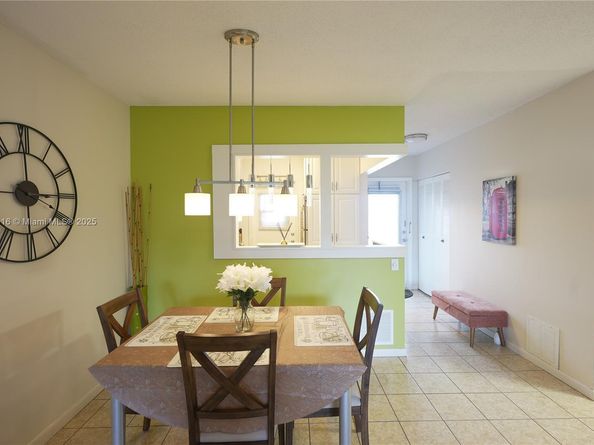 4431 NW 16th St. H110, Lauderhill FL 33313