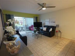 4431 NW 16th St. H110, Lauderhill FL 33313