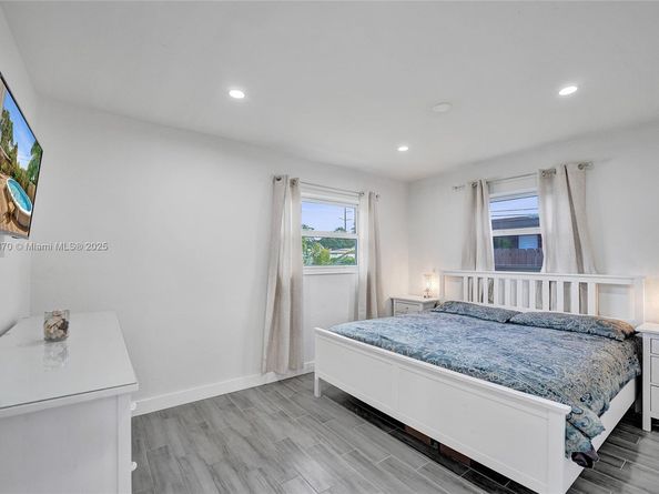 3120 SW 23rd St, Fort Lauderdale FL 33312
