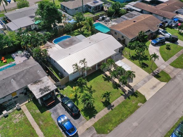 3120 SW 23rd St, Fort Lauderdale FL 33312