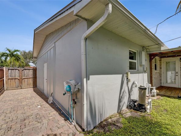 3120 SW 23rd St, Fort Lauderdale FL 33312