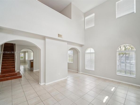 13921 SW 278th St, Homestead FL 33032