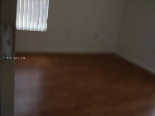 2330 NW 100th St, Miami FL 33147