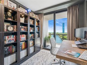 19667 Turnberry Way 8K, Aventura FL 33180