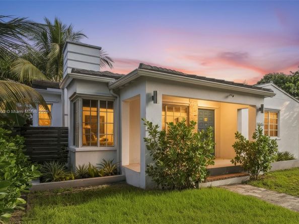 555 NE 73rd St, Miami FL 33138