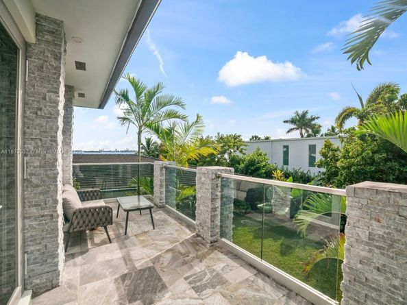 9301 N Bayshore Dr, Miami Shores FL 33138