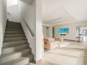 9301 N Bayshore Dr, Miami Shores FL 33138